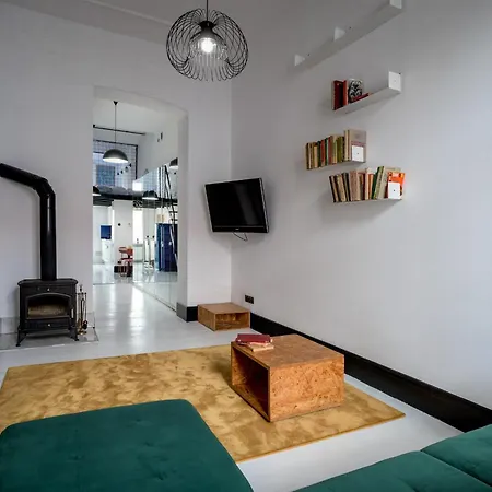 Rentplanet - Lelewela Appartamento *