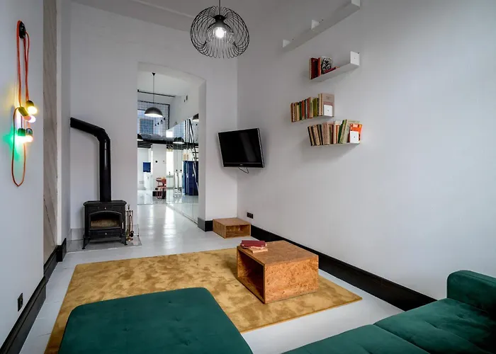 Rentplanet - Lelewela Apartment *